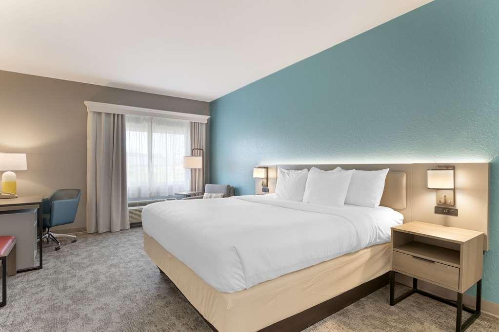Comfort Inn & Suites Davenport - Quad Cities Ruang foto