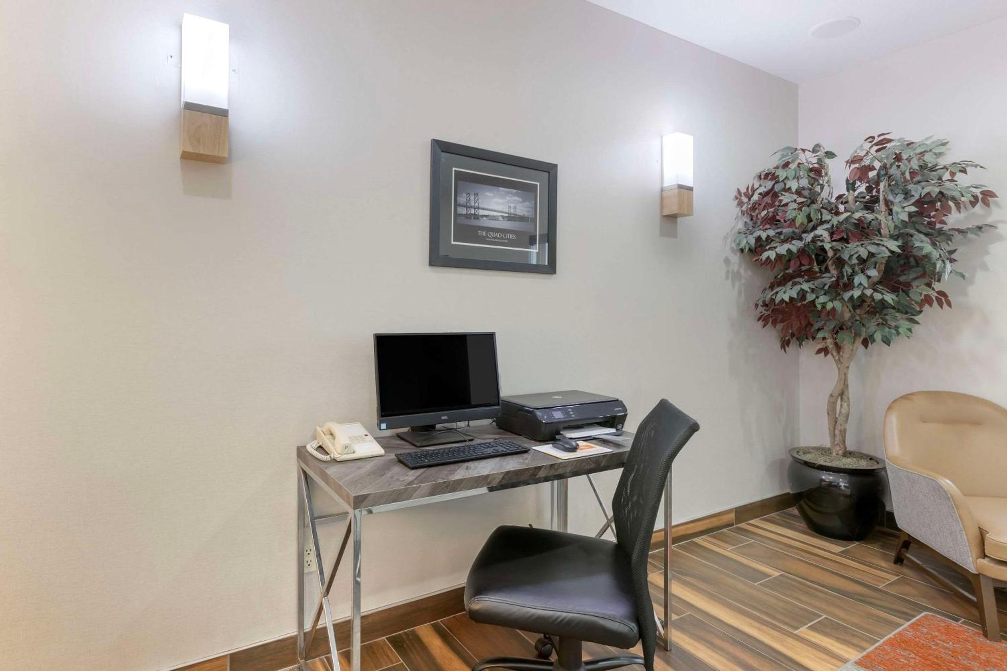 Comfort Inn & Suites Davenport - Quad Cities Bagian luar foto