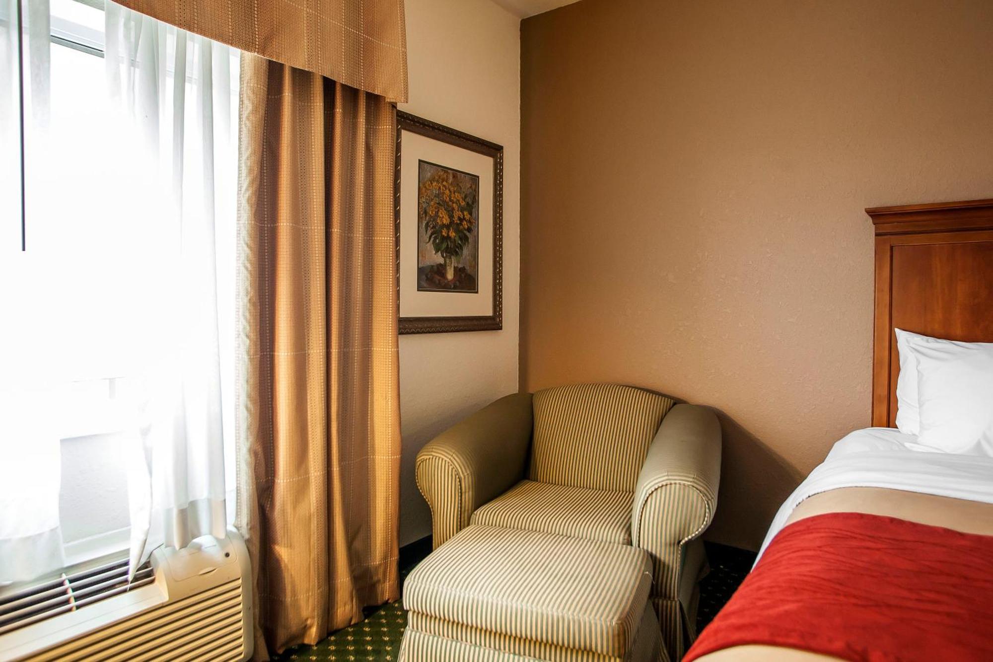 Comfort Inn & Suites Davenport - Quad Cities Bagian luar foto